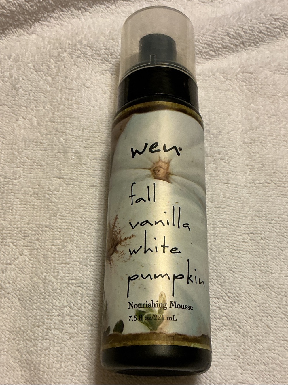 WEN Fall Vanilla White Pumpkin Nourishing Mousse - White, Black, Brown